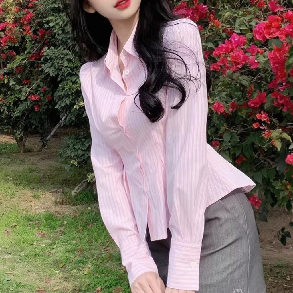 suysuy พร้อมส่ง เสื้อแขนยาว เชิ้ต คอปก ลายแถบ มีกระเป๋า ปักตัวอักษร พลางหุ่น เซ็กซี่ น่ารัก สไตล์ เกาหลี