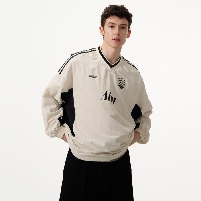 Pannofluxus เสื้อสเวตเตอร์คอวีผู้ชายสไตล์อเมริกันหลวมสบายๆสไตล์เป็นกลาง quick-drying drawstring ปักด้านบน