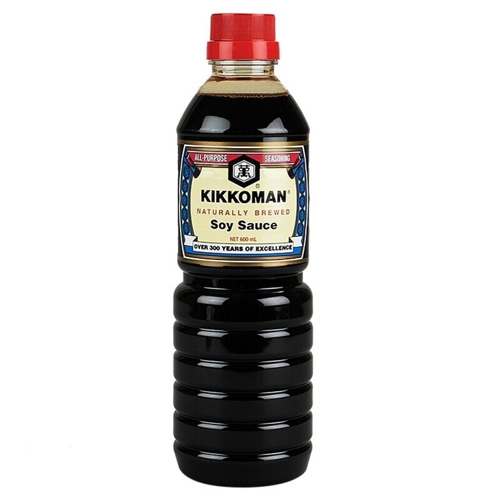 คิคโคแมน ซอสถั่วเหลือง 600 มล. Kikkoman Soy Sauce 600ml. มีกลิ่นหอม ช่วยให้อาหารมีรสชาติกลมกล่อม