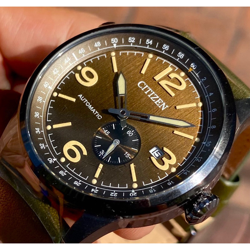 นาฬิกาข้อมือ Citizen Automatic Diver’s 100M NJ0147-18X