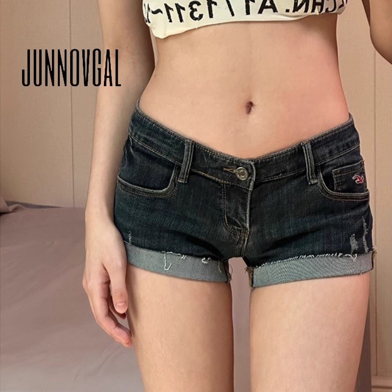 Junnovgal กางเกงยีนขาสั้น เอวต่ํา เข้ากับทุกการแต่งกาย แฟชั่นฤดูใบไม้ผลิ สไตล์เรโทร สําหรับผู้หญิง 2024