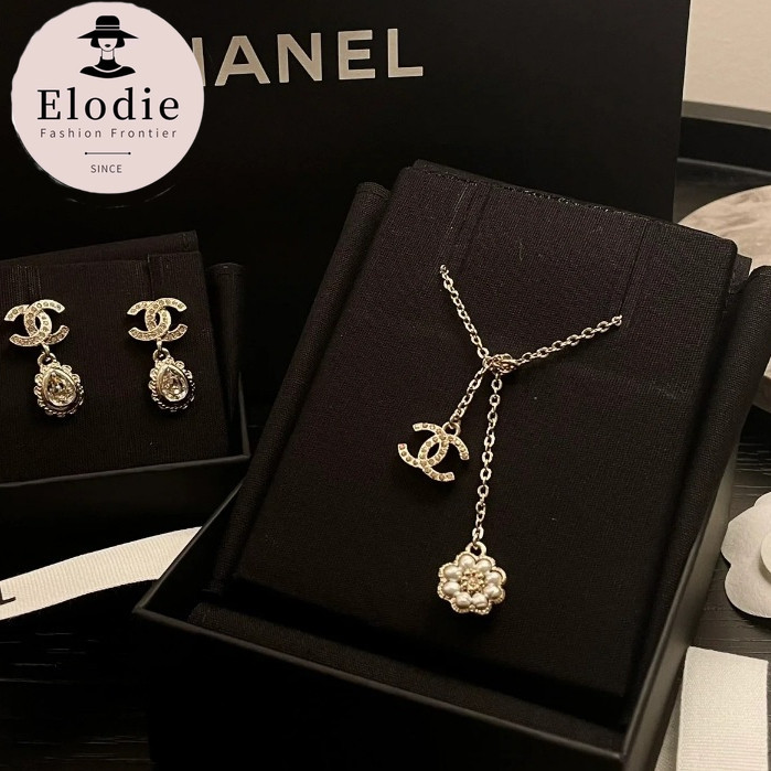 ชาแนล Chanel camellia necklace camellia earrings