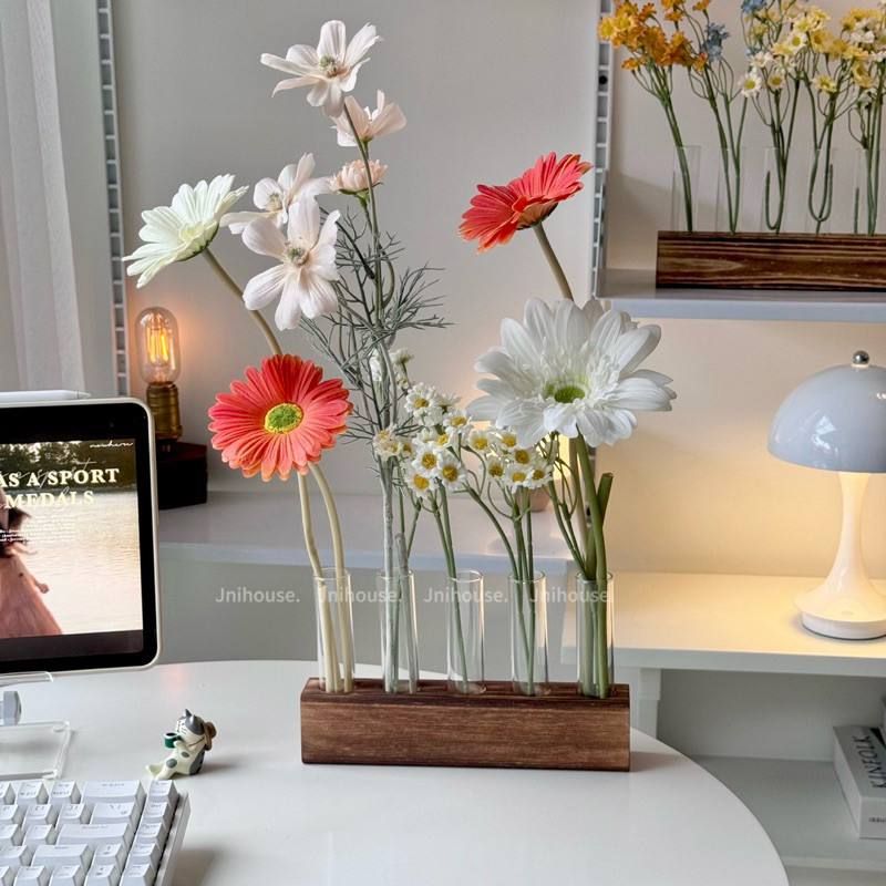 [พร้อมส่ง] Jnihouse : แจกันแท่งฐานไม้ แจกันฐานไม้ แจกันมินิมอล (Flower vase)