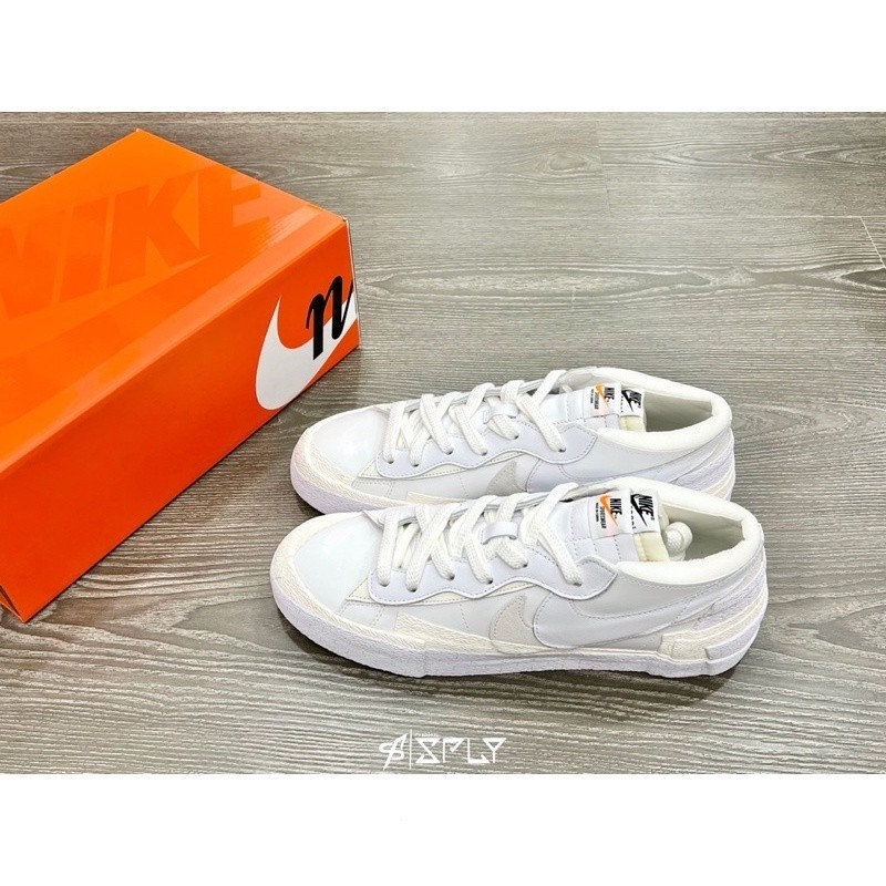 Nike Stock Ready Sacai x NK Blazer High Quality Low Patent White Leather Casual Shoes DM6443-100