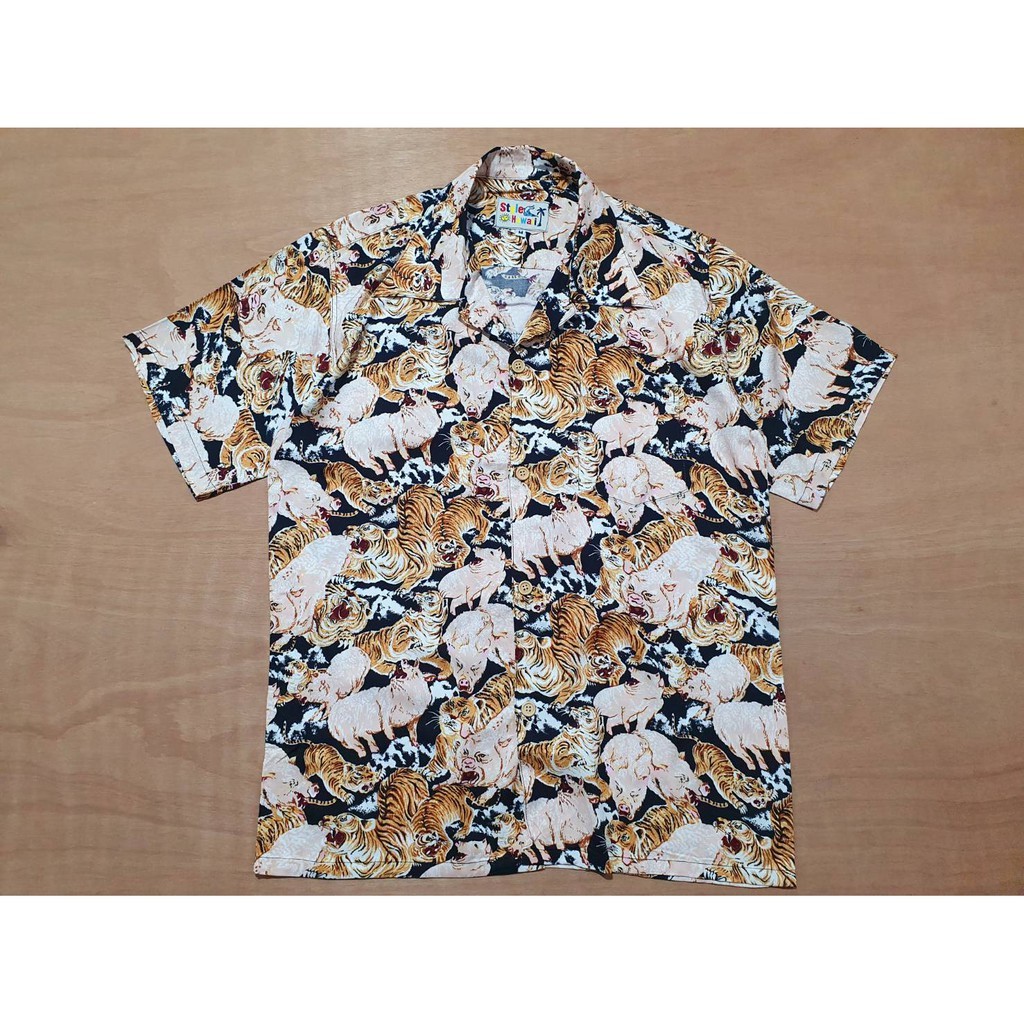 เสื้อดอก หมูกัดเสือ - Style Hawaii  rayon 100%