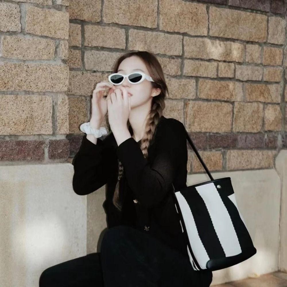 Crosstrade Rally Movement Bucket Bag, Thai Rally Movement Thailand Shoulder Bag, Portable Large Capacity Printing Fashion Design Canvas Tote Bag Shopping