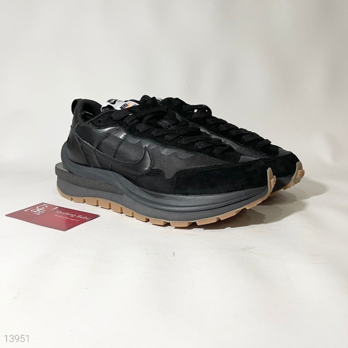 Nike Sacai Vaporwaffle Black and Gum Sacai - 40