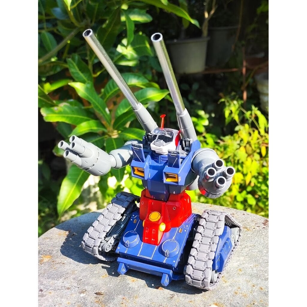 สต็อคในไทยพร้อมส่ง [Steel Model] MG 1/100 RX-75 VN001 Guntank Plastic Model Kit