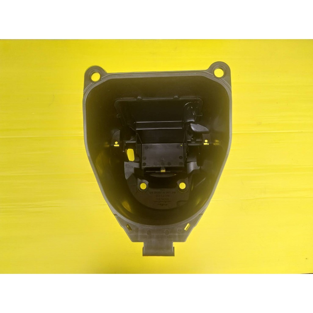 81250-KPH-900กล่องเก็บของใต้เบาะแท้HONDA Wave125s/r,Wave125iรุ่นไฟเลี้ยวบังลม อะไหล่แท้ศูนย์HONDA()1