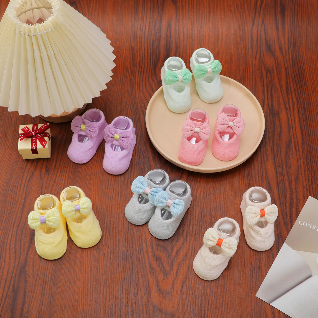 1 คู่สาวถุงเท้าถุงเท้าเด็กถุงเท้าทารกแรกเกิดถุงเท้าเด็กถุงเท้าเจ้าหญิงถุงเท้าเรือถุงเท้าชั้นจุดเหมาะสําหรับ 0-1 ปี