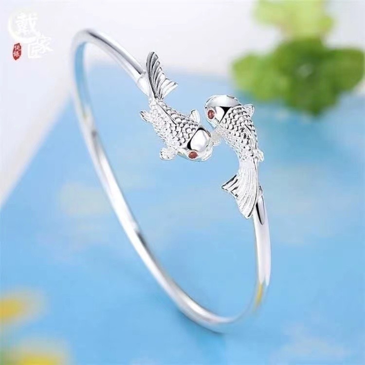 Q-046 จัดส่งจากประเทศไทย เงินคู่ปลาปรับแฟชั่นสตรีกำไลข้อมือ จัดส่งจากประเทศไทย