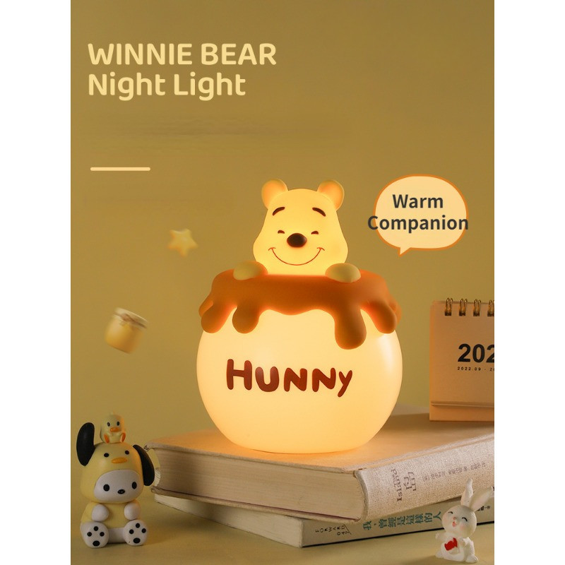 หมีพูห์ไฟกลางคืนอุปกรณ์ตกแต่งบ้านห้องนอนนอนหอพักหัวเตียงแสงนุ่มตบเบา ๆ แสงเพื่อนวันเกิดปฏิบัติของขวัญ
