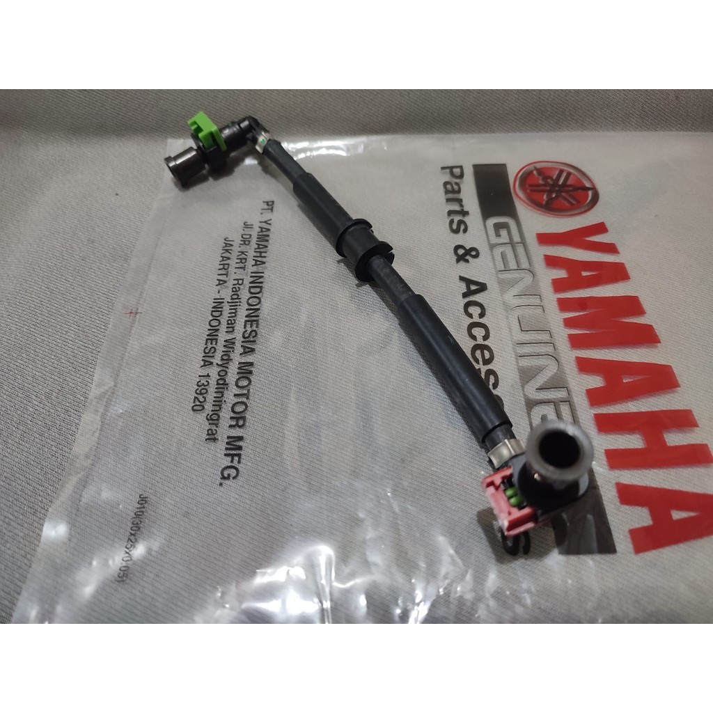ท่อน้ํามันเบนซิน ท่อฉีดน้ํามันเชื้อเพลิง Yamaha Vixion R MT15 XSR155 R15 V3 V4 155