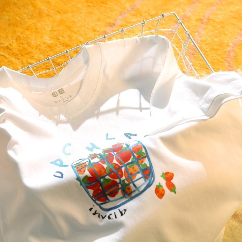เกาหลี เสื้อแบบดารา เสื้อยืดแขนสั้น CMDXY0467 ผู้ชาย ผู้หญิง ลายทาง ตัวอักษร หลวม ลายสกรีน ฤดูร้อน ฤดูใบไม้ผลิ