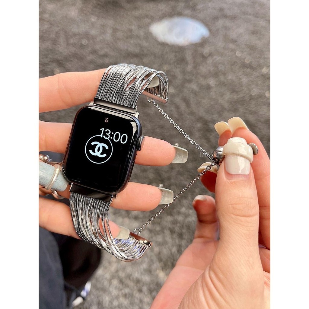 สายนาฬิกาข้อมือโลหะ ประดับพู่ สําหรับ Apple Watch s8 iwatch9 applewatch7