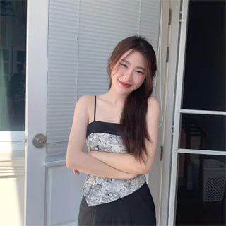 Aurora 🛒พร้อมส่ง🚚 (รูปถ่ายจากงานจริง) เสื้อสายเดี่ยว มีฟองน้ำ ลายใบไม้ สม็อคหลัง สีขาวดำครีม ดีเทลชาย ดูแพง bratop2280