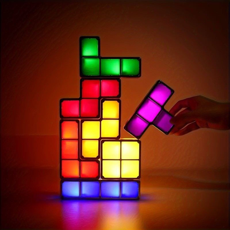 โคมไฟตั้งโต๊ะ LED 3D ซ้อนกันได้ 7 สี DIY