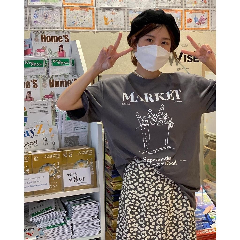 (จัดส่งตลอด 24 ชั่วโมง)Baby Tee เสื้อยืด Oversize ลาย 'Market' สไตล์มินิมอล วินเทจเกาหลี คอตตอน 100%