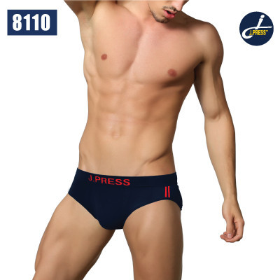 J.PRESS Seamless Brief กางเกงในไร้ตะเข็บ รุ่น 8110 (1 ตัว)