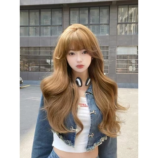 GDS Wigs วิกผมสีน้ำตาลอ่อนประกายทอง มีหน้าม้า (ยาว 70 cm) แถมเน็ตผม