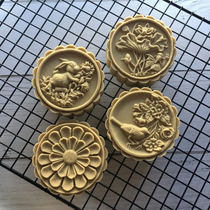 [ ] (4pc) แม่พิมพ์ขนมไหว้พระจันทร์ (125gr) แม่พิมพ์กดขนมไหว้พระจันทร์ PREMIUM-RB Flower