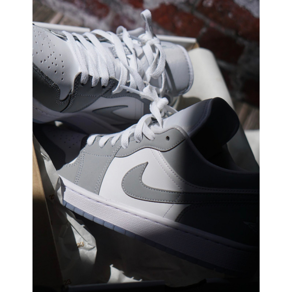 ♞,♘,♙【พร้อมส่ง ของแท้ 100%】Nike Air Jordan 1 AJ1 กีฬา รองเท้า light