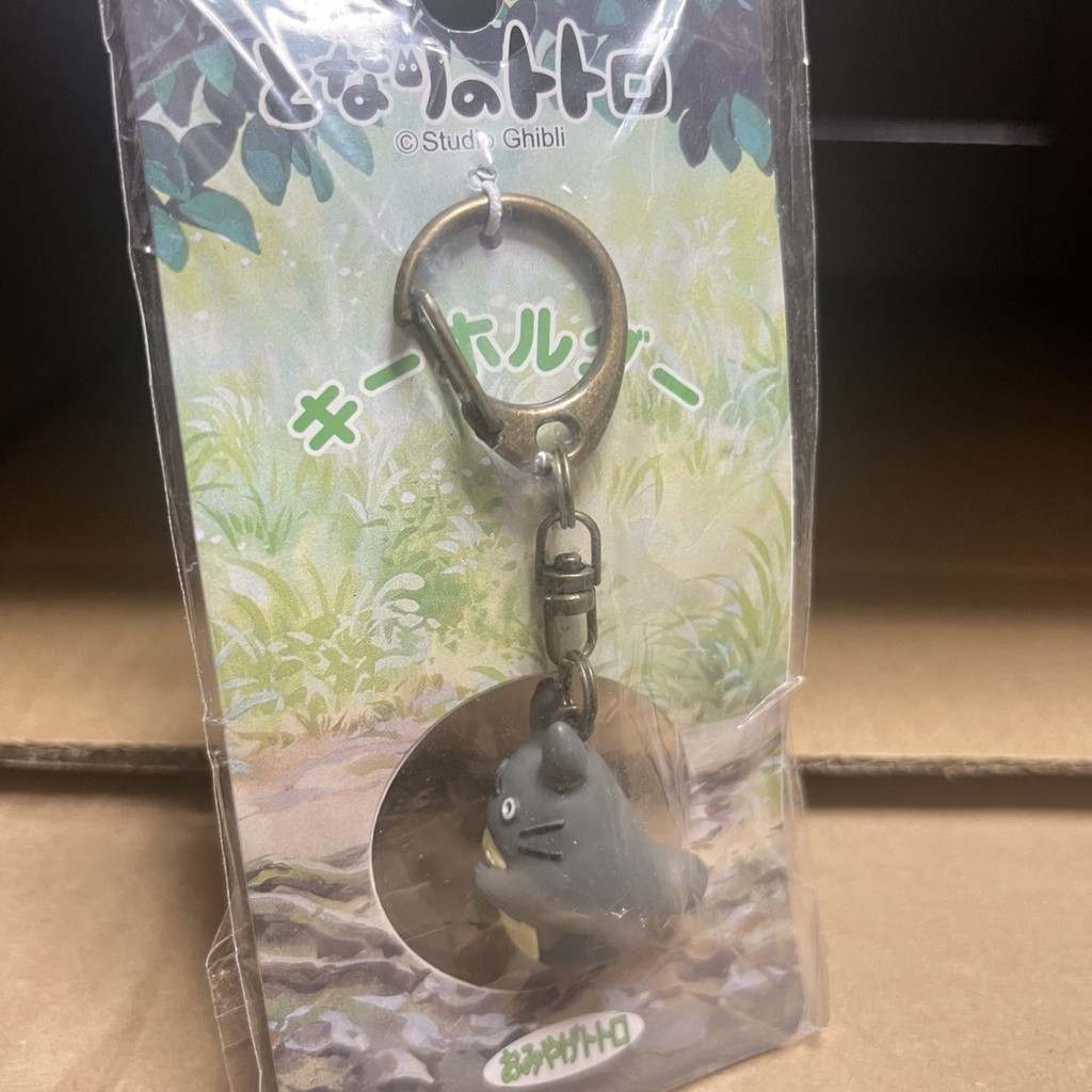 Totoro studio ghibli studio ของแท้ studio ghibli แท้ จี้พวงกุญแจโทโทโร่ของฮายาโอะ มิยาซากิ ใหม่เอี่ย