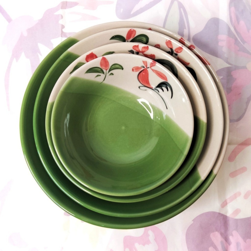 แพค6ใบ ถ้วยตราไก่ลำปาง ถ้วยชามก๋วยเตี๋ยวเซรามิก ถ้วยชามตราไก่ สีเขียวหยกสดใสสวยงาม มี4ขนาด 5-8 นิ้ว Ceramic