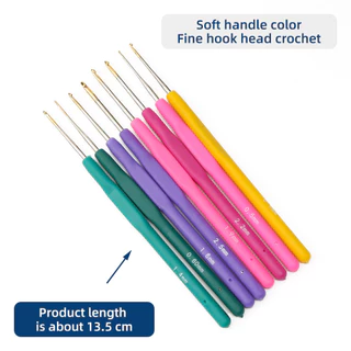 ตะขอยางถักโครเชต์ ขนาดเล็ก 0.5-2.8 มม. ด้ามจับนิ่ม สีทอง สําหรับถักโครเชต์ 1 ชิ้น