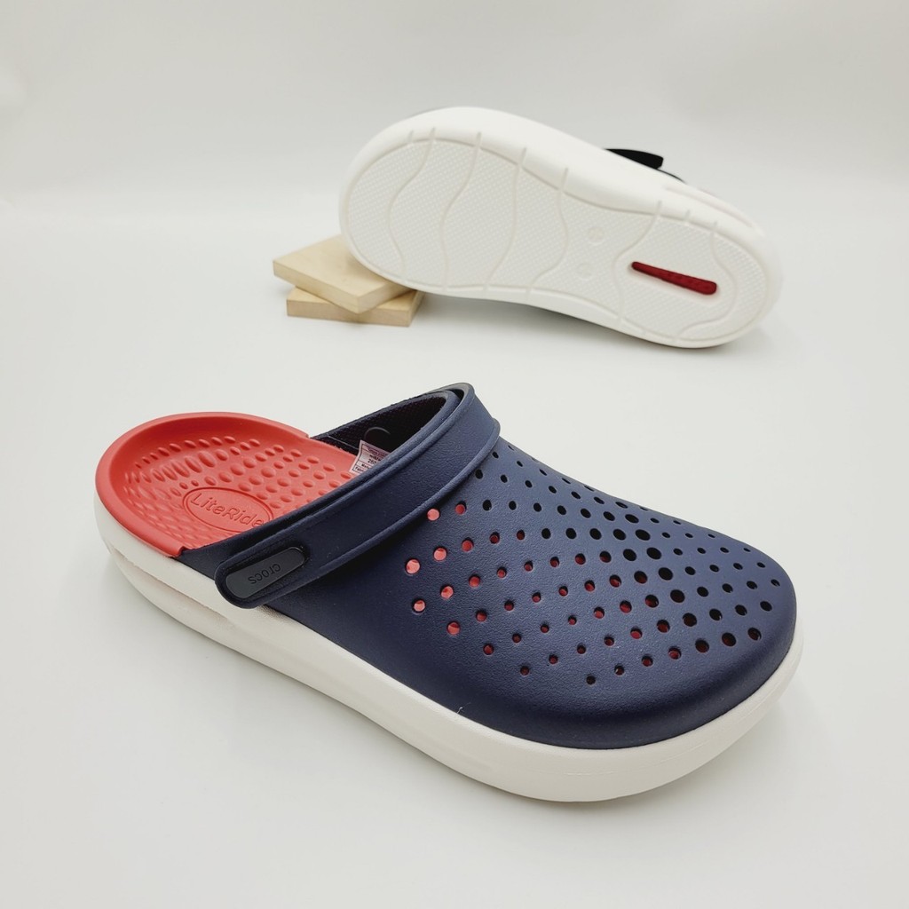 พร้อมส่ง !!! รองเท้าลำลองแฟชั่น สไตล์ InMotion Clog (Unisex)