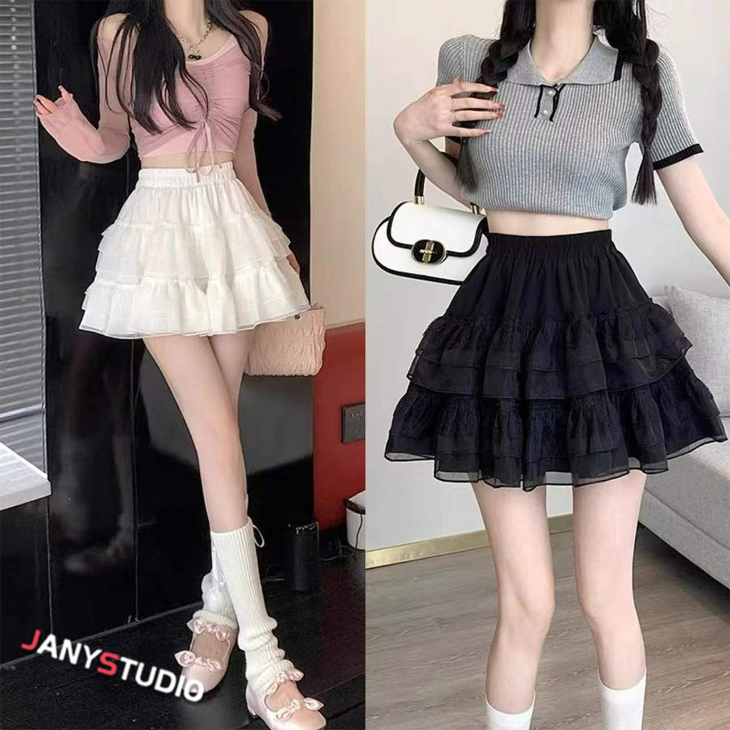 กระโปรงสั้น เเต่งเป็นชั้นลูกไม้ เอวสม็อค สำหรับผู้หญิง