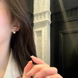 ต่างหูแบบหนีบ ประดับโบว์ ไข่มุก ไม่ต้องเจาะ Cey623