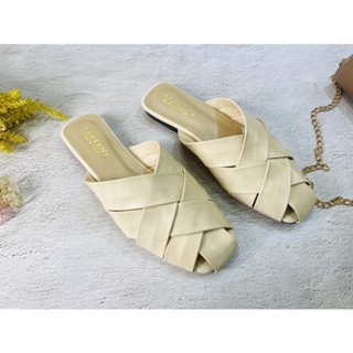 รองเท้าเปิดส้น พื้นเตี้ย หน้าใขว้Gooddy พร้อมส่ง