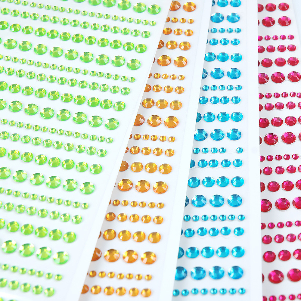 สติ๊กเกอร์ติดรถคละสี 4 ขนาด, สติ๊กเกอร์เพชรอะคริลิค, สติ๊กเกอร์แต่งหน้าประสิทธิภาพ, สติ๊กเกอร์พลอยเด็กเพชรประกายคริสตัล ทําเอง