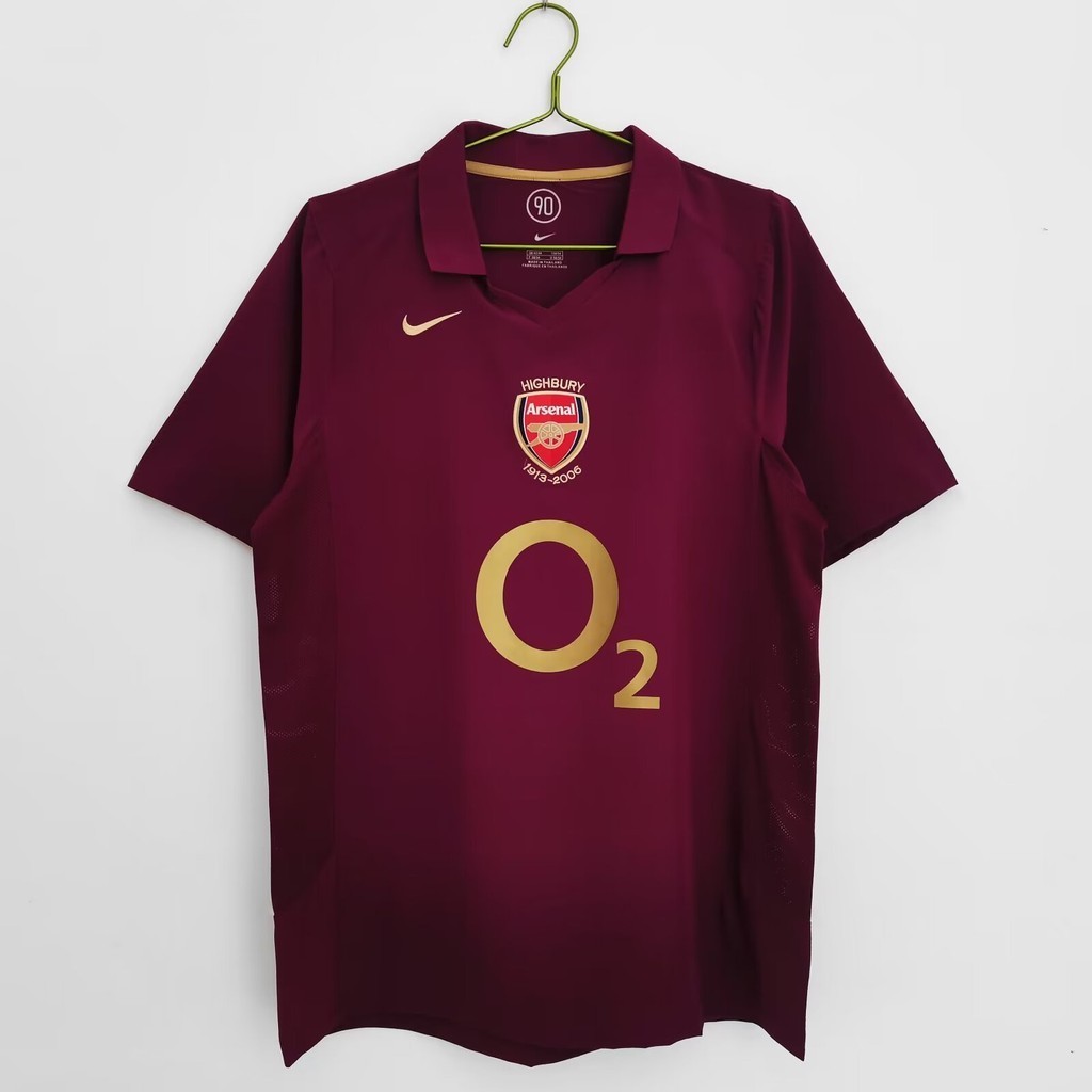 เสื้อกีฬาแขนสั้น ลายทีมชาติฟุตบอล Arsenal 2005/06 คุณภาพสูง