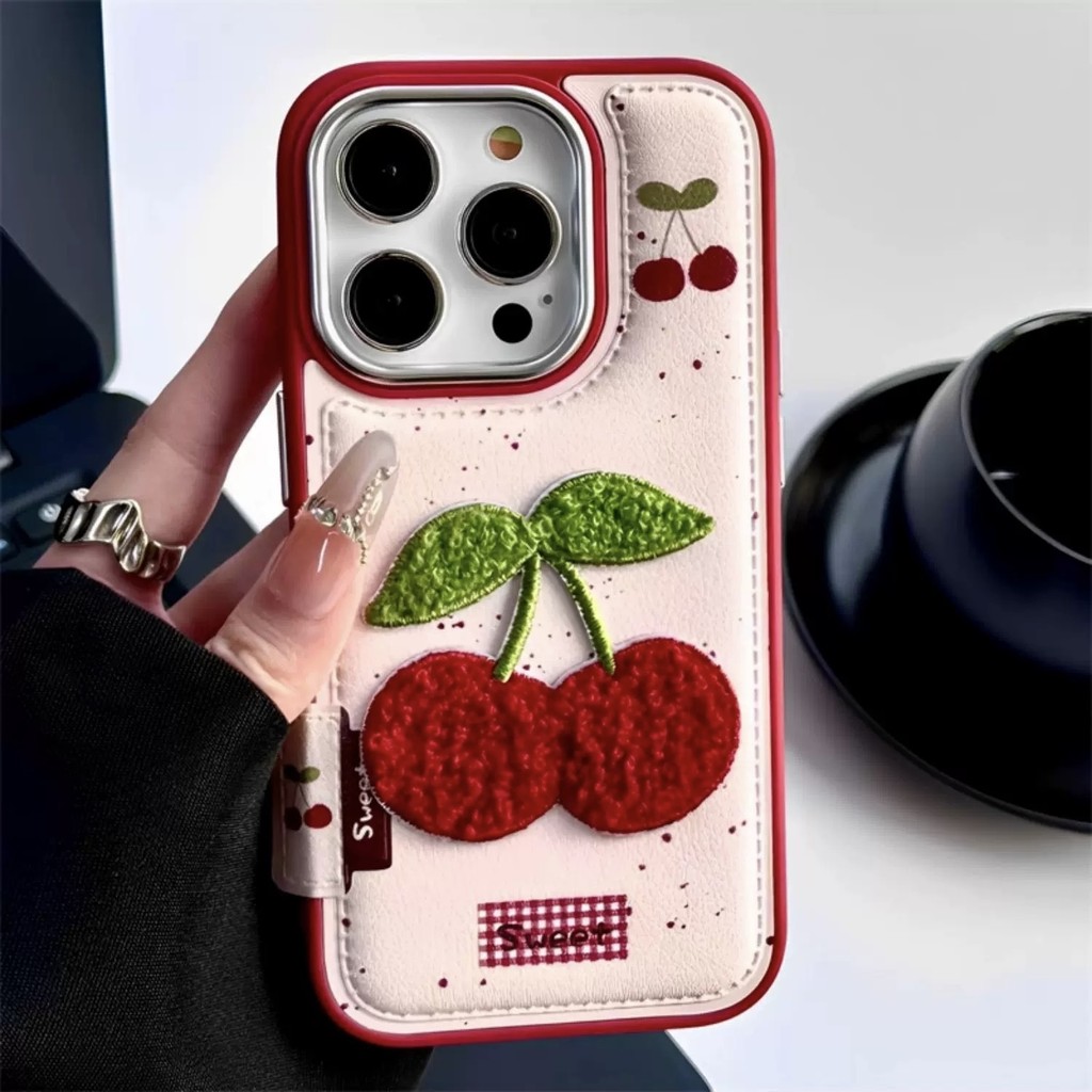 【3D ปัก /TPU soft case/Cherry Tomato/ Red Pink】เคส เข้ากันได้กับ iPhone 13 14 15 16 pro max case
