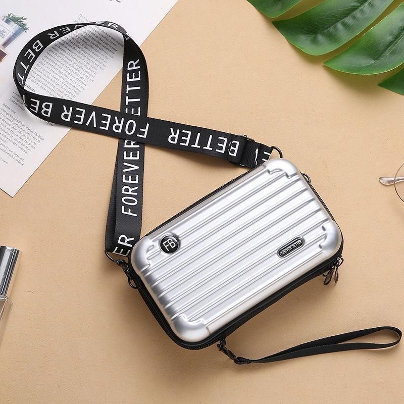【พร้อมส่ง】miss bag fashion กระเป๋าแฟชั่นสำหรับผู้หญิง สะพายข้างผู้หญิง บุคลิกภาพ มือถือ
