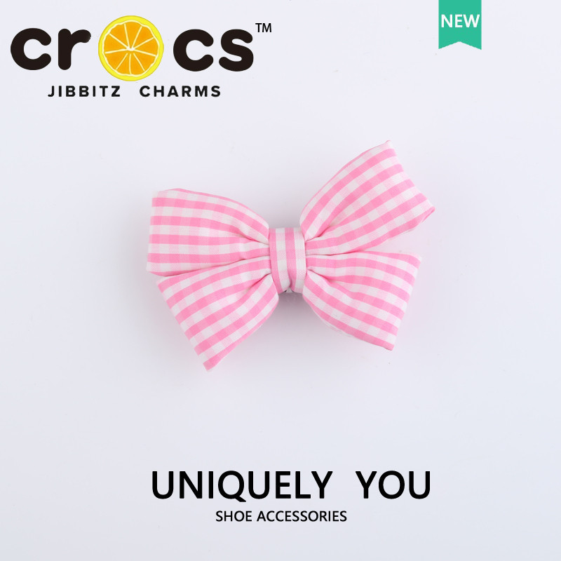 JIBBITZ cross charms ตัวติดรองเท้า โบว์น่ารัก ตัวติดรองเท้า cross