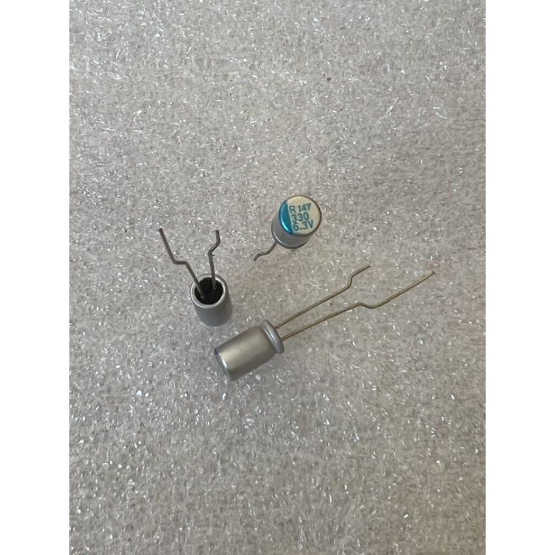 คาปาซิเตอร์ 330UF 6.3V แถบสีฟ้าขนาด 4x8mm. C330UF 6.3V  C330UF 6.3V C330UF 6.3V C330UF 6.3V(10ตัว) C