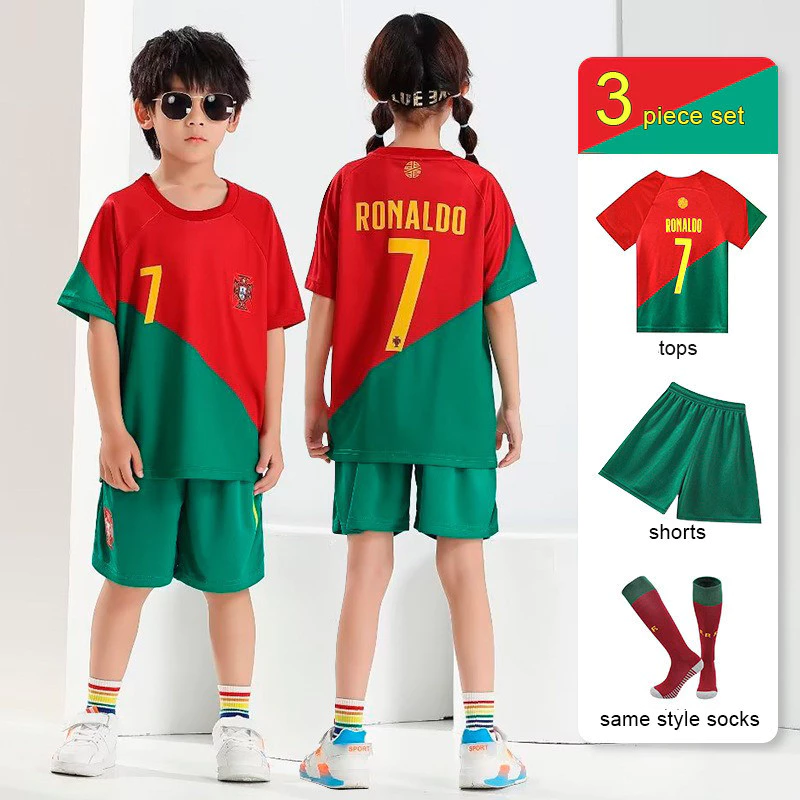 เสื้อกีฬาแขนสั้น ลายทีมชาติฟุตบอล Ronaldo คุณภาพดี 3 ชิ้น ต่อชุด