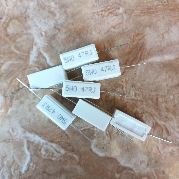 R ชอล์ก 0.47ohm 0.47ohm 0R47 0.47R โอห์ม 5 วัตต์ 5 วัตต์ตัวต้านทานสุดท้าย 5 วัตต์ wat 0.47R 0.47 Faj