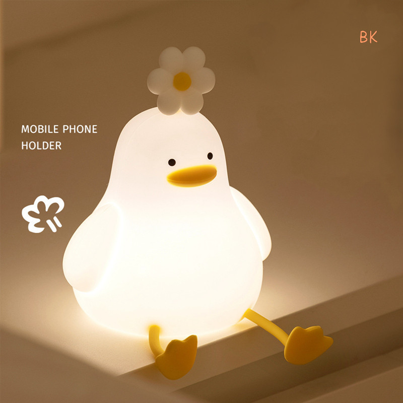 Bk โคมไฟกลางคืน LED ซิลิโคนนุ่ม รูปเป็ดดอกไม้น่ารัก บีบได้ โคมไฟตั้งโต๊ะ ที่วางโทรศัพท์น่ารัก โคมไฟข้างเตียง ของขวัญที่ดีที่สุด