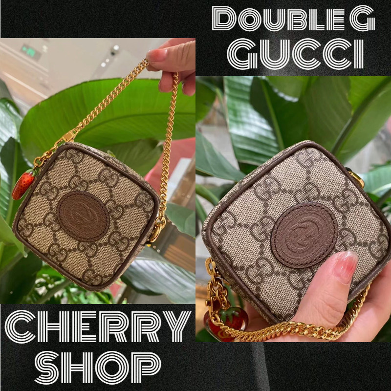 ราคาดีที่สุดของแท้ 100%กุชชี่ แท้ GUCCI Double G Logo Strawberry Charm สุภาพสตรี/กระเป๋าทรงกล่อง/กระเป๋าใส่เหรียญ
