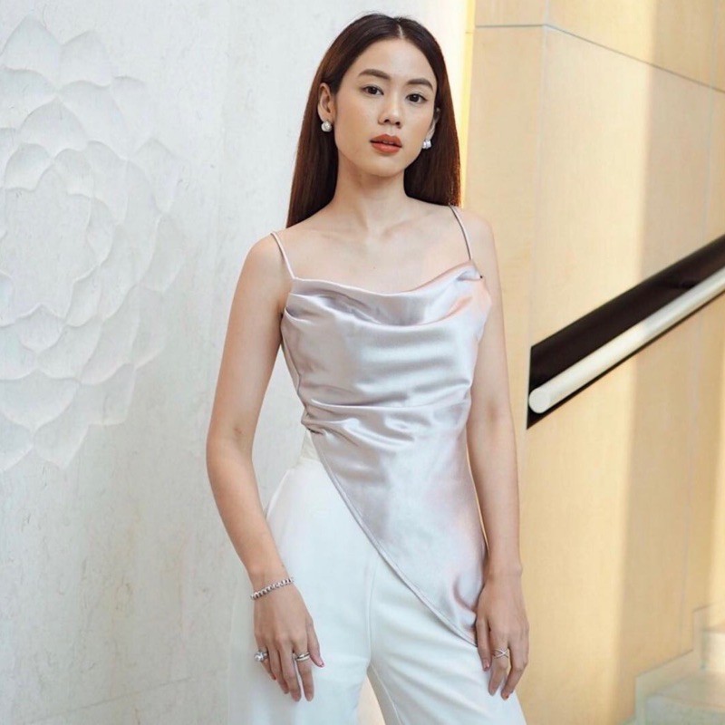 เสื้อใส่แก้ร้อน Lady_Sakura✨309/DD017#เสื้อสายเดียวคอถ่วงดีเทวช้ายชุดไม่เท่ากันเนื้อผ้าชาติน(ชิปข้าง