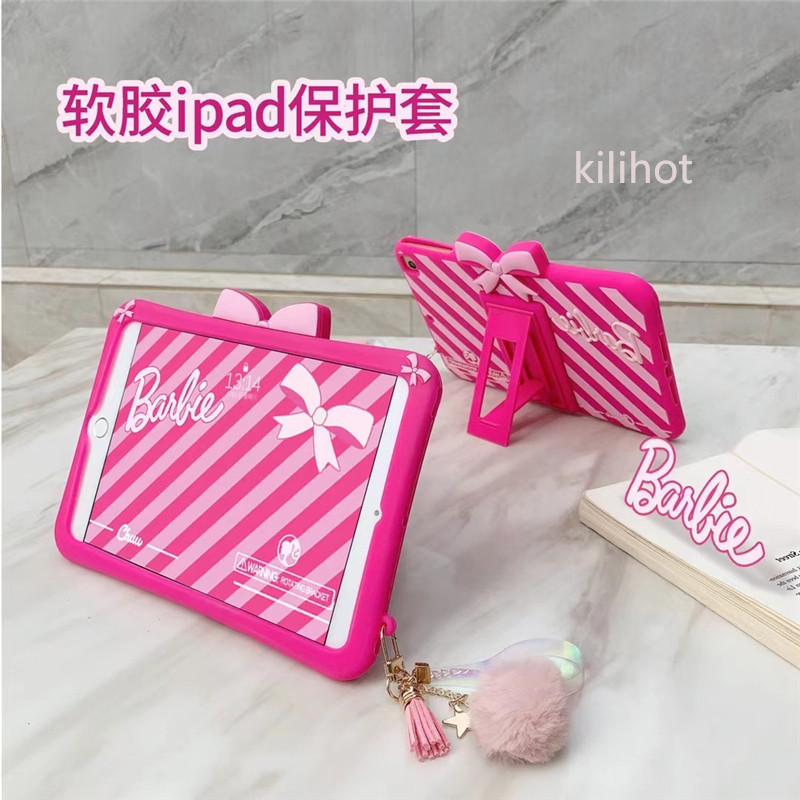 เคสแท็บเล็ต ซิลิโคน กันกระแทก ลายบาร์บี้ สีชมพู สําหรับ Ipad air4 air5 10.9 10.2 pro 11 9.7 Apple Air3 2 11 นิ้ว 2018 10.2 10.5 9.7 ipad7.9