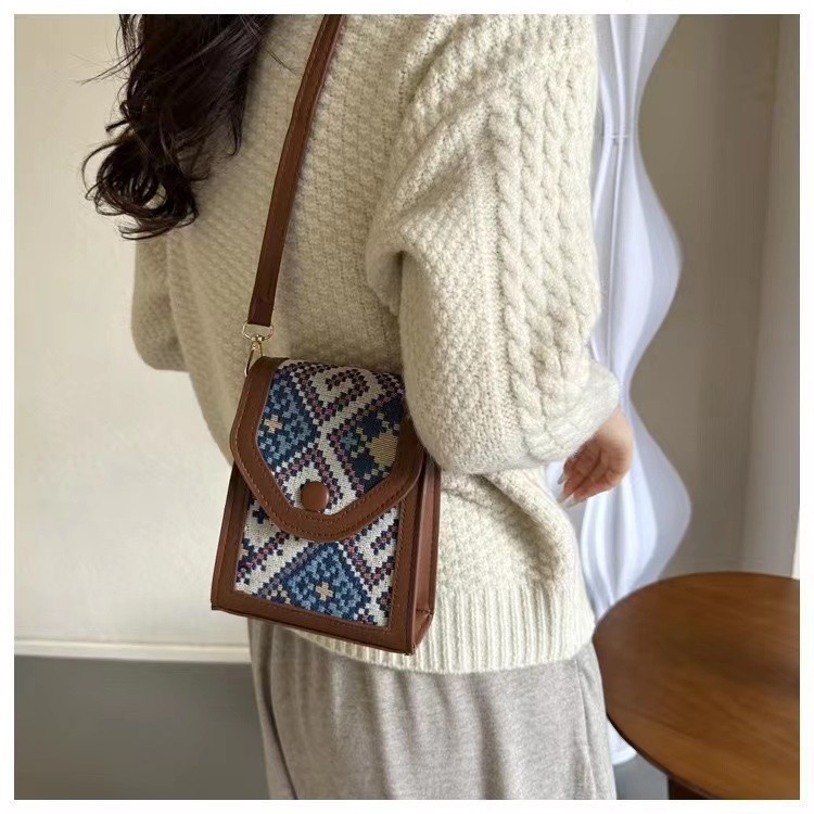 กระเป๋าสะพายข้าง แฟชั่น มาใหม่ สวยน่ารัก มาใหม่6041