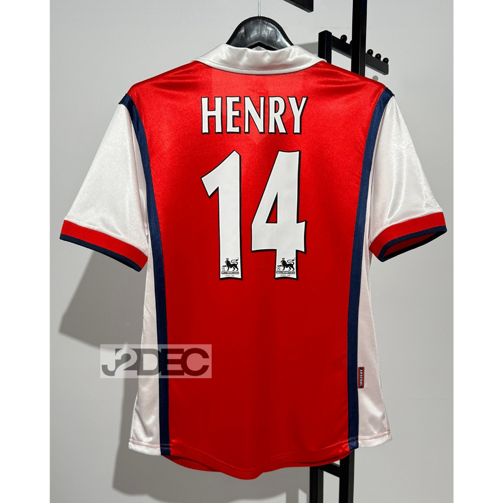 Retro เสื้อฟุตบอลย้อนยุค Arsenal ปี1998/1999 Home เฟล๊ก HENRY, BERGKAMP กล้ารับประกันสินค้าถ่ายจากสินค้าจริง