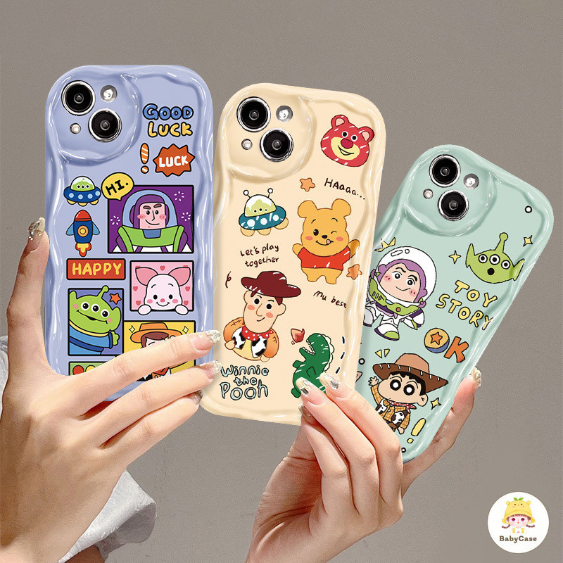 กราฟฟิตีการ์ตูนทอยสตอรี่น่ารักหมูคนต่างด้าวสำหรับ iPhone 15 11 12 14 13 Pro Max 7Plus XR X XS Max 8 7 Plus