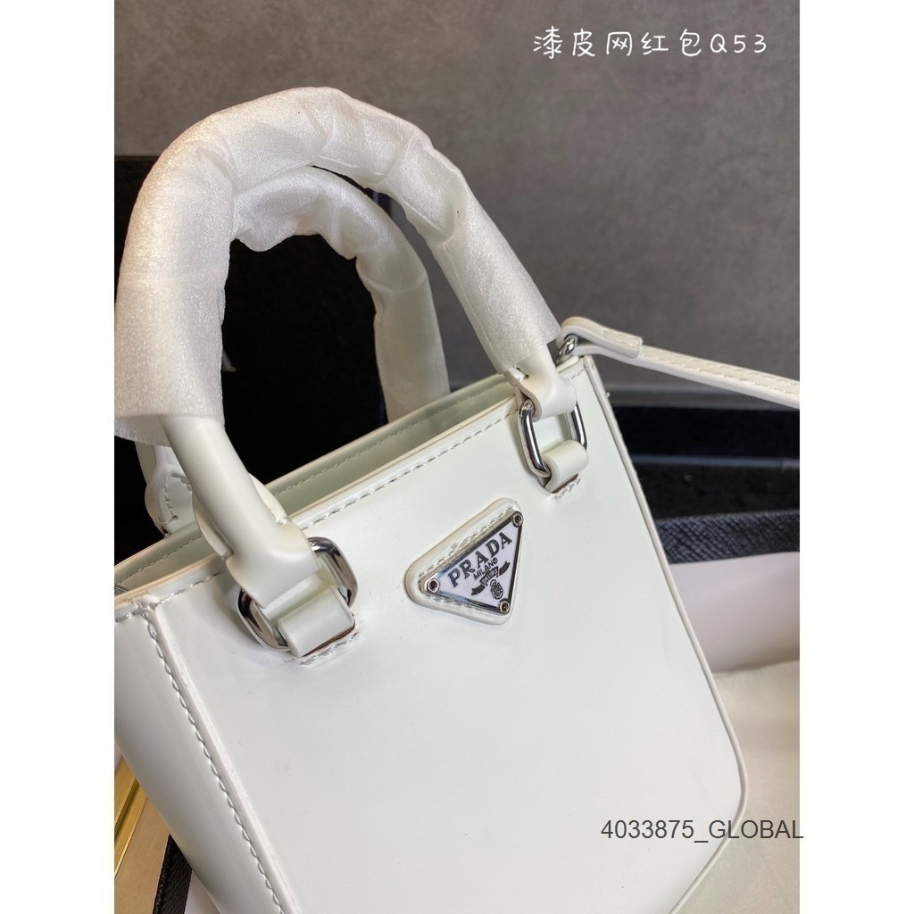 สามเหลี่ยมคลาสสิก woMen Begs leather 5 สี Mini HandBegs + กล่องบรรจุฟรี (el105-0)