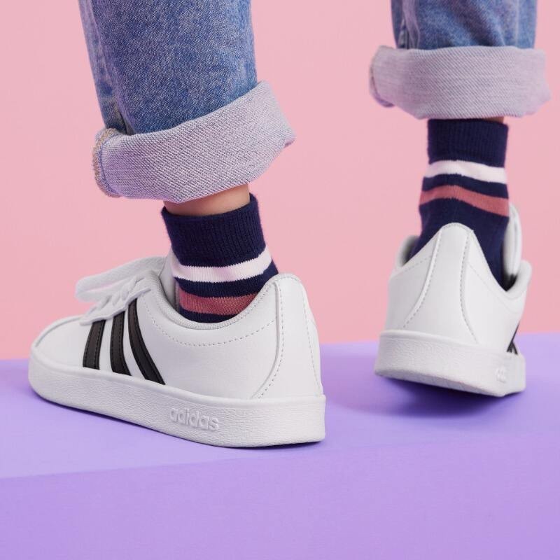 "รองเท้า T-head" ร้านค้าอย่างเป็นทางการของ Adidas VL COURT รองเท้าผ้าใบเด็กผู้ชายสีขาว